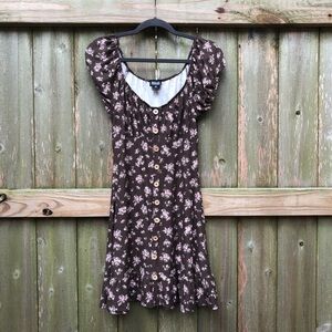 Derek Heart Y2K Brown Floral Babydoll Dress Size M Button Jersey Flounce